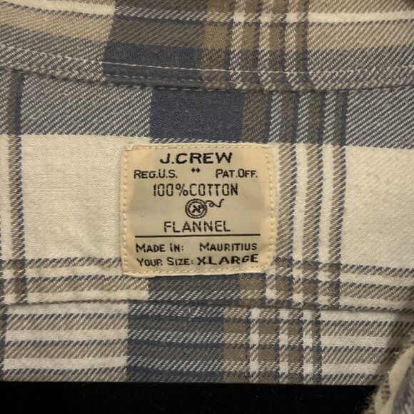 J Crew Flannel Button Down 100% Cotton Shirt - XL in Blue / White Plaid - Picture 3 of 7